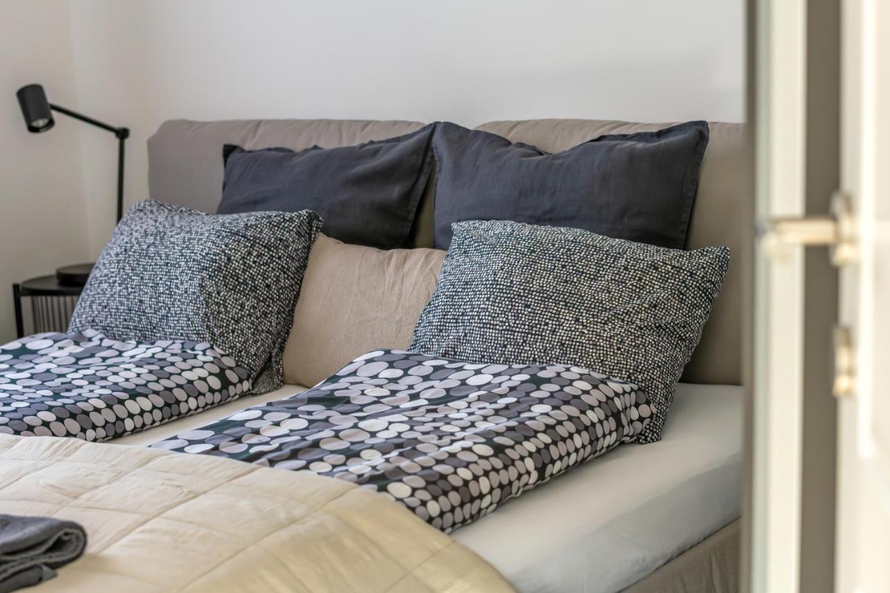 Lovag 12 Terrace Designer Home بودابست المظهر الخارجي الصورة